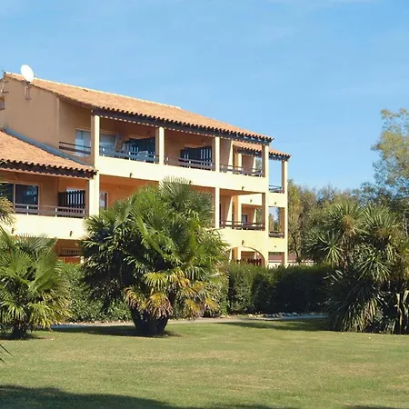 Апартаменты Apartment In Ghisonaccia Near Sandy Beach, Cleaning Included Гизоначча